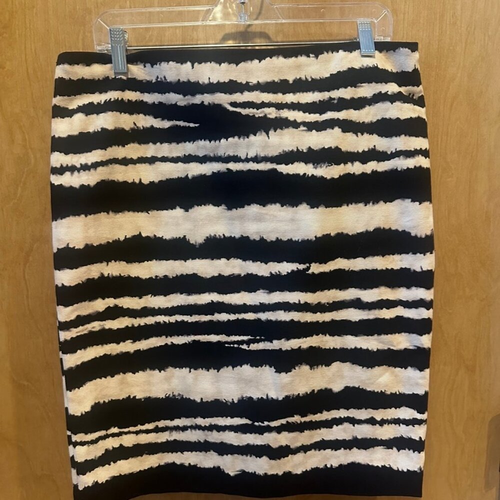 TALBOTS COLLECTION ZEBRA PRINT SKIRT FULLY LINED